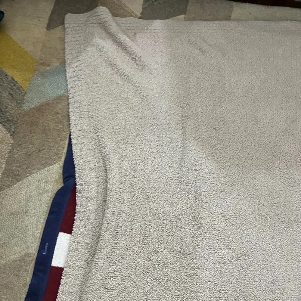 Barefoot Dreams Cozy Chic Throw Blanket Stone Soft Plush Style fleece